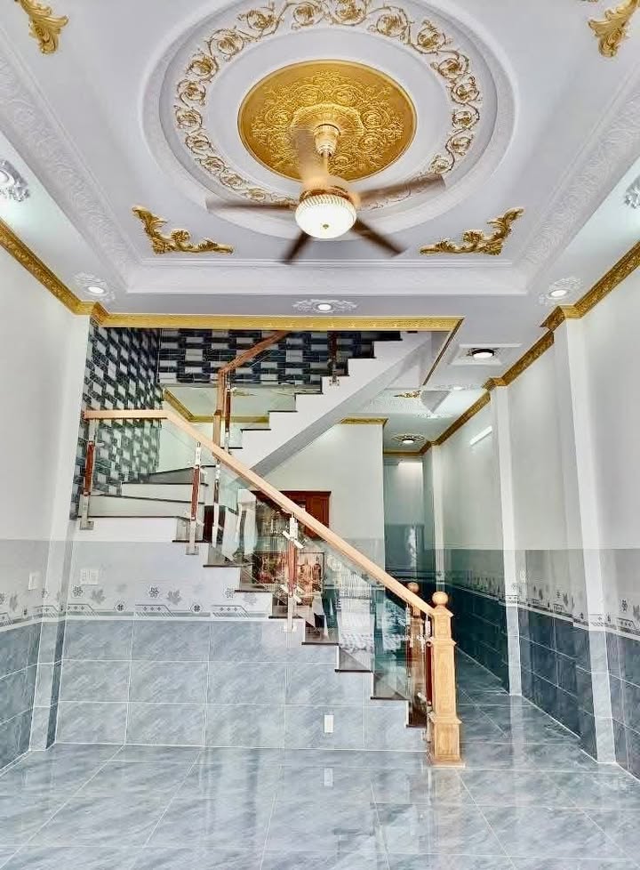 Mặt tiền Dĩ An 112m² giá 7 tỷ - Vị trí kinh doanh đa ngành lý tưởng!