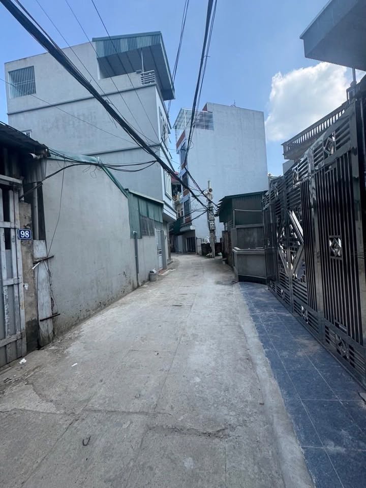 Nhà phố Ngọc Hồi Thanh Trì 89m² giá 10.2 tỷ - Kinh doanh nhỏ hiệu quả!