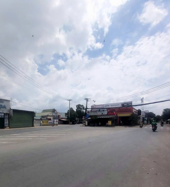 Đất góc 2 mặt tiền Ngã 3 Long Trường, Q9 - Diện tích 138m², giá chỉ 9 tỷ!