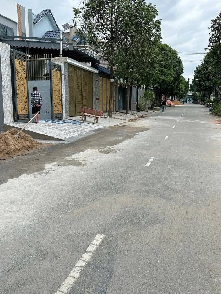 Đất nền Bảo Vinh, Long Khánh 130m² giá 850 triệu - Sổ đỏ chính chủ, đầu tư sinh lời!