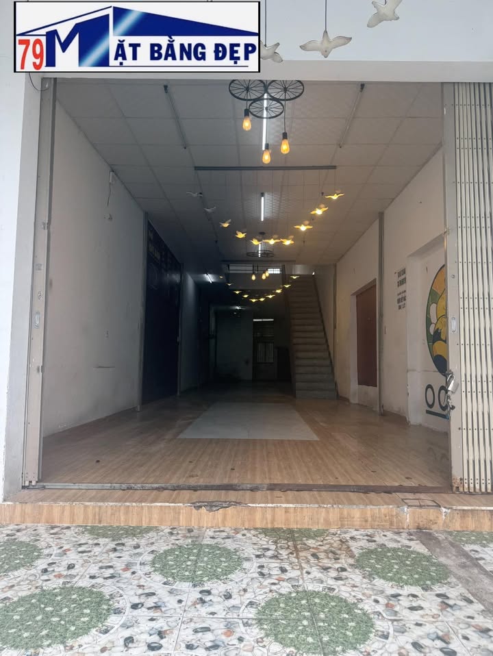 Nhà nguyên căn cho thuê Phước Long Nha Trang 300m² giá 15 triệu - Vị trí kinh doanh lý tưởng!