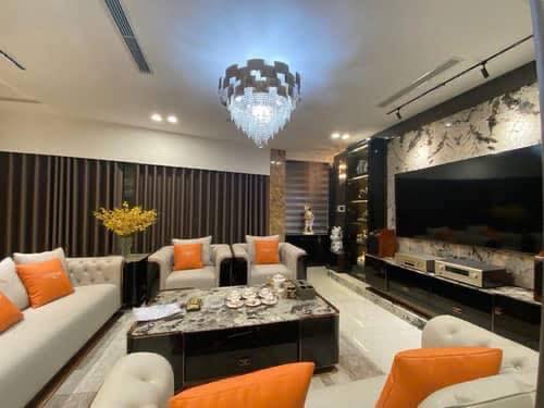 Bán nhà Trúc Bạch 40m² giá 11.4 tỷ - Ô tô đỗ cửa, thang máy tiện nghi!