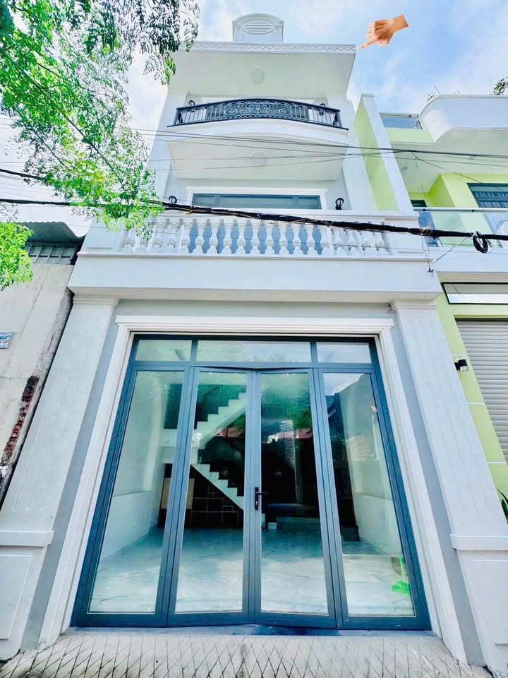 Nhà phố 1 Trệt 2 Lầu tại Trảng Dài, Biên Hòa 55m² giá 3.3 tỷ - Giảm mạnh 200 triệu!