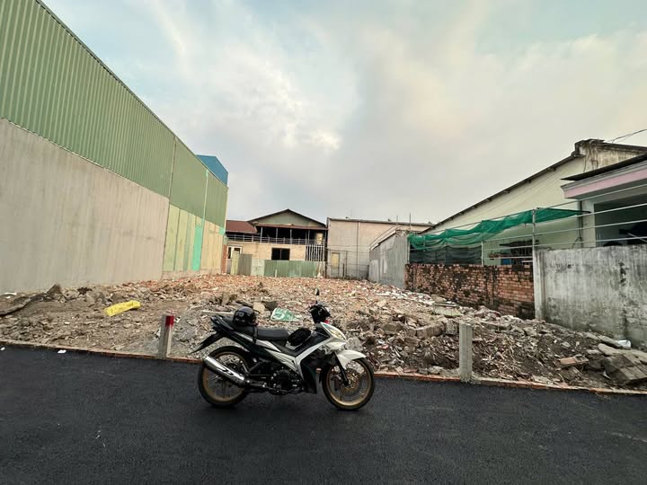 Đất nền Quốc lộ 13, Thủ Đức 78m² giá 6.2 tỷ - Pháp lý rõ ràng, sẵn sàng giao dịch!