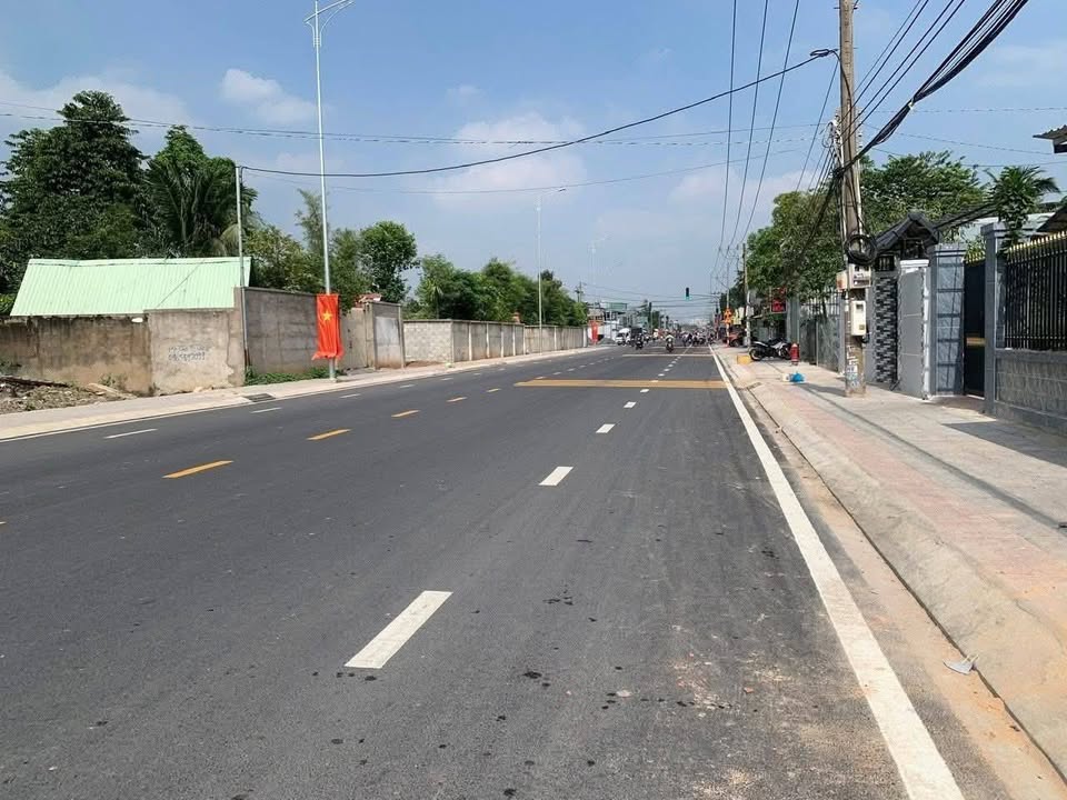 Đất nền Bình Nhâm 150m² giá 2.3 tỷ - Chính chủ cần bán gấp!