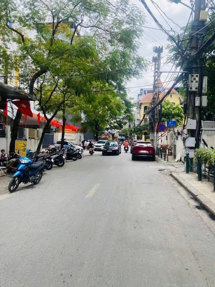 Nhà phố Nhật Tân 36m² giá 2 tỷ - Lô góc 6 tầng tuyệt đẹp!