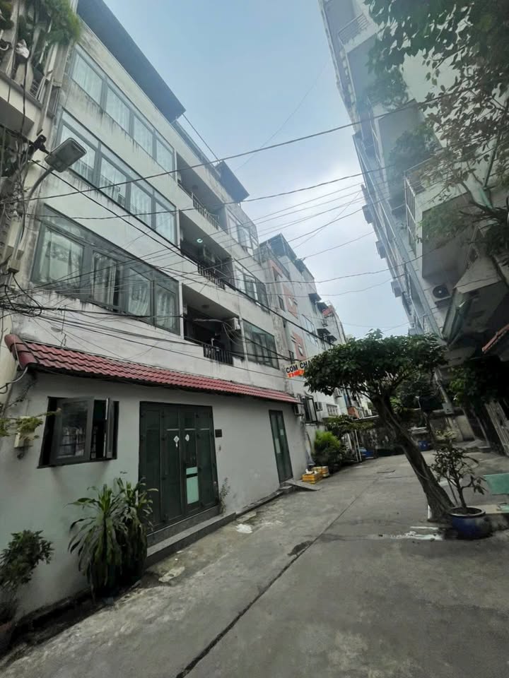 Bán nhà 7A Thành Thái, Quận 10, 53m², giá 12.8 tỷ - Đầu tư sinh lời ngay!