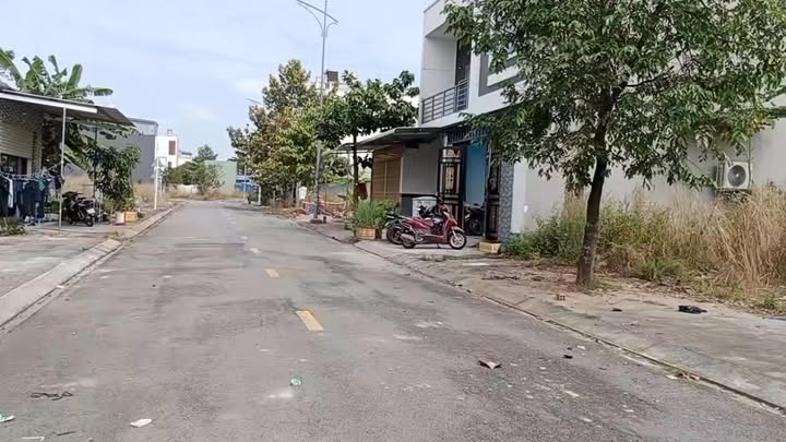 Đất nền Vĩnh Tân 72m² giá 1.6 tỷ - Sổ đỏ chính chủ, gần khu công nghiệp VISIP!