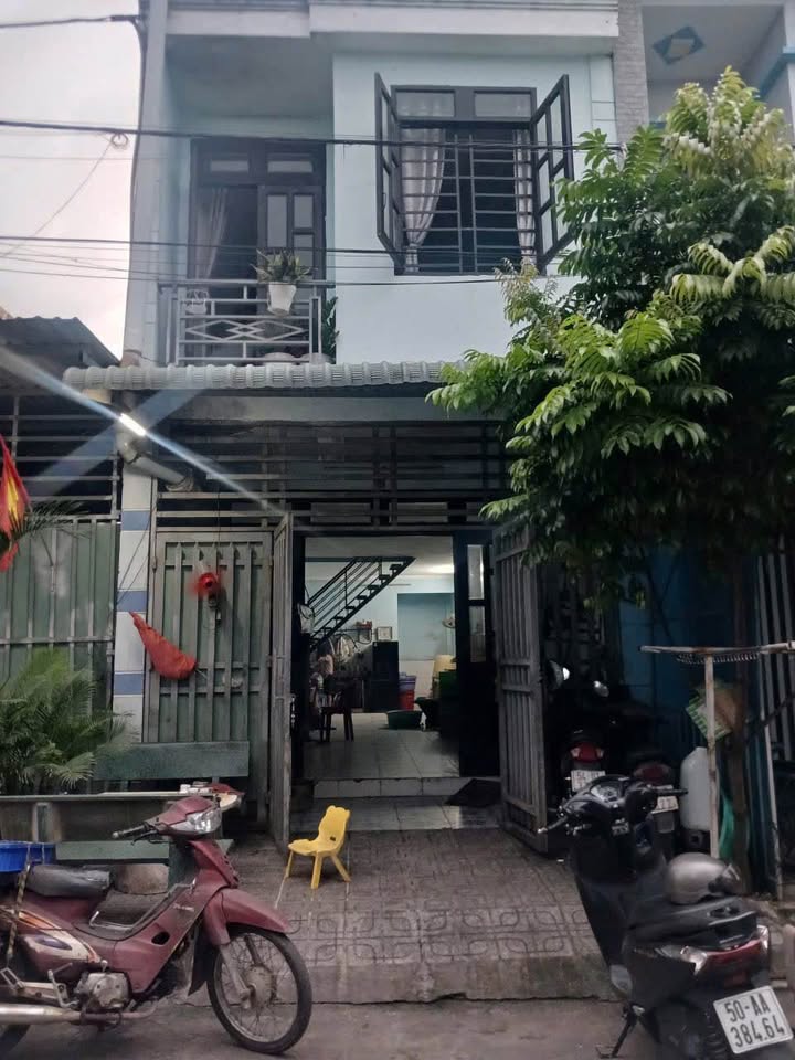 Nhà phố 1 Trệt 1 Lầu KDC Bicosi Tân Bình 61.8m² giá 3.35 tỷ - An ninh yên tĩnh, dân trí cao!