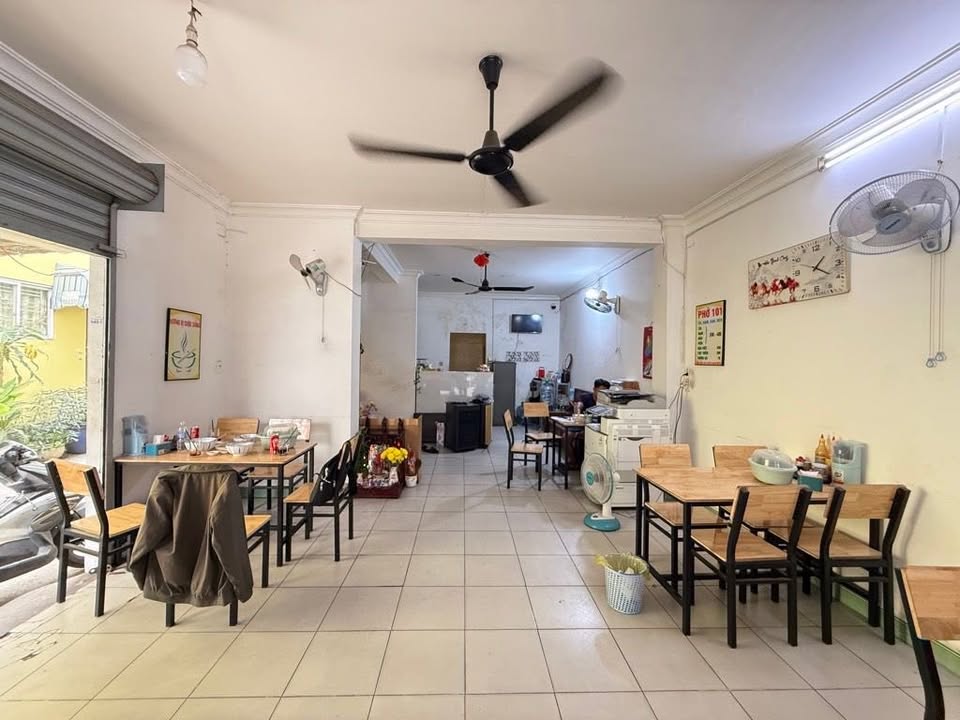 Nhà mặt tiền lô góc 2 tầng đường Số 14, Bình Tân 70m² giá 7 tỷ - Kinh doanh đắc địa!