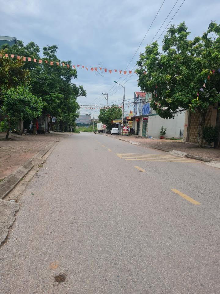 Lô đất mặt Tỉnh lộ 292, thị trấn Kép 70m² giá 1.4 tỷ - Sổ đỏ chính chủ!