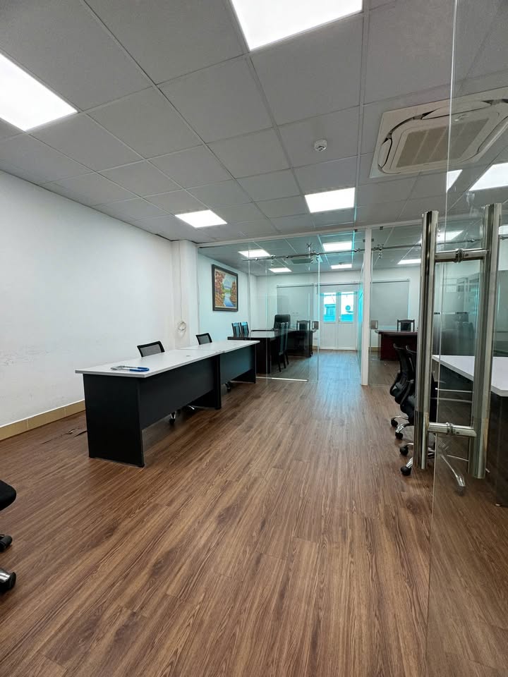 Văn phòng cho thuê tại đường Nguyễn Trãi, Thanh Xuân - Diện tích từ 35m² - 100m², giá chỉ từ 5 triệu/tháng!