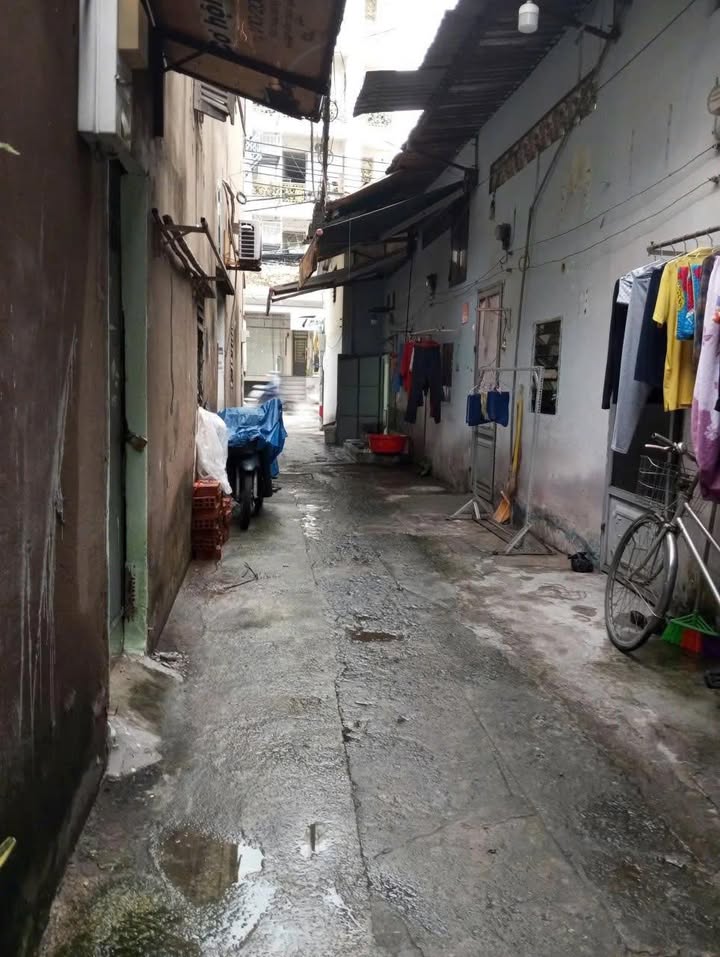 Nhà nguyên căn Tân Phú 36m² giá 6.5 triệu - Gần AEON Mall