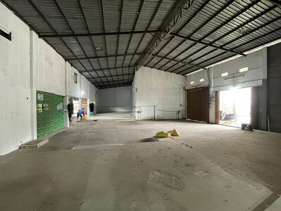 Kho cho thuê đường Võ Văn Hoài, Bình Khánh, 1000m² - Giá chỉ 20 triệu/tháng!
