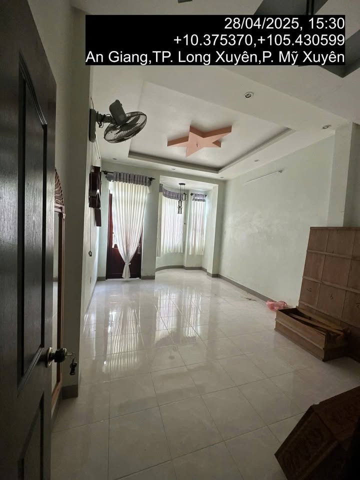 Nhà 1 Trệt 2 Lầu Mặt Tiền Đinh Trường Sanh, Đông Xuyên 56m² giá 3 tỷ - Kinh doanh tuyệt vời!