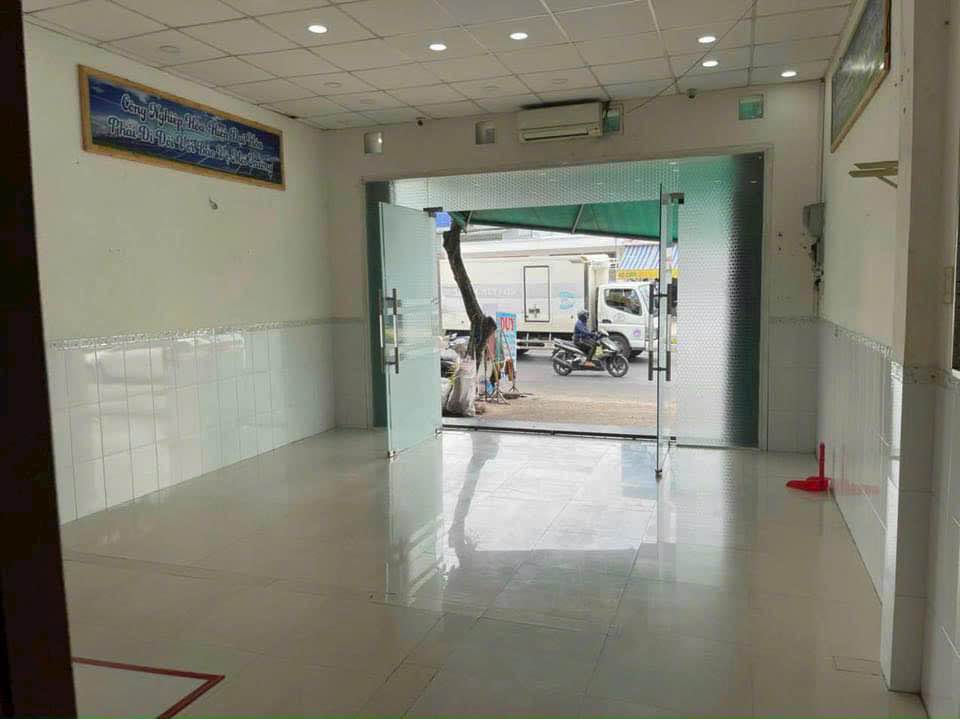 Nhà C4 mặt tiền Trần Hưng Đạo, Long Xuyên 182m² - Đất thổ cư, giá tốt!