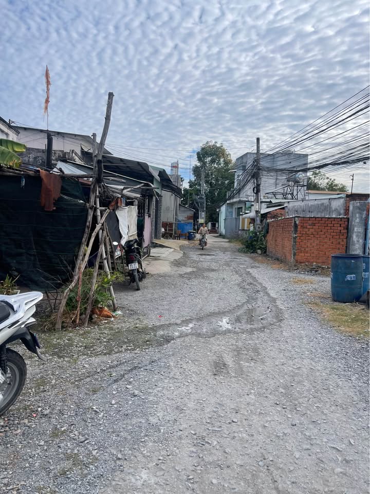 Đất nền An Bình Trảng Bàng 1378m² giá 2.4 tỷ - Sổ đỏ chính chủ, pháp lý rõ ràng!