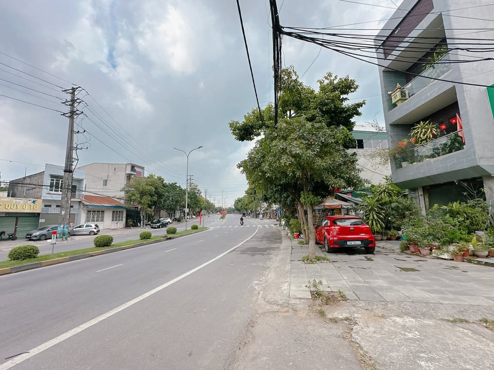 Đất mặt đường ĐLHV Vân Phú 54m² giá 3.9 tỷ - Tiềm năng kinh doanh lớn!