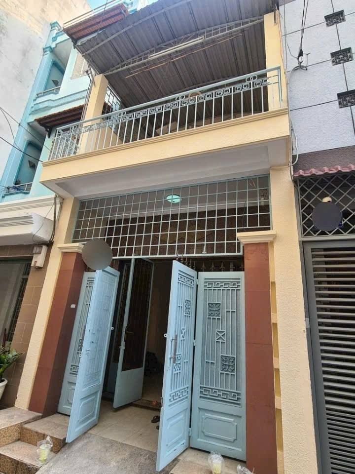 Bán nhà phố 1/ Thành Thái, Quận 10, diện tích 66m² giá 13.5 tỷ - Vị trí đắc địa cho kinh doanh