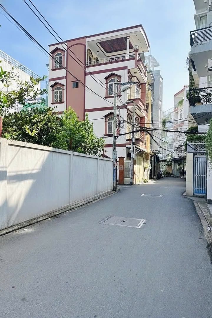 Nhà Phú Nhuận - P5 60m² giá 9 tỷ - Chính chủ bán gấp!