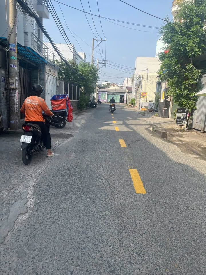 Nhà mặt tiền Đông Hưng Thuận 100m² giá 11.5 tỷ - Đầu tư sinh lời ngay!