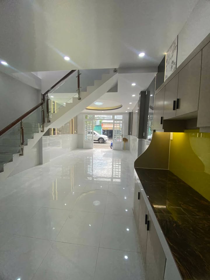 Nhà mặt tiền kinh doanh 37 Lộ Tẻ, 47m² giá 4 tỷ - Đầu tư sinh lời ngay!