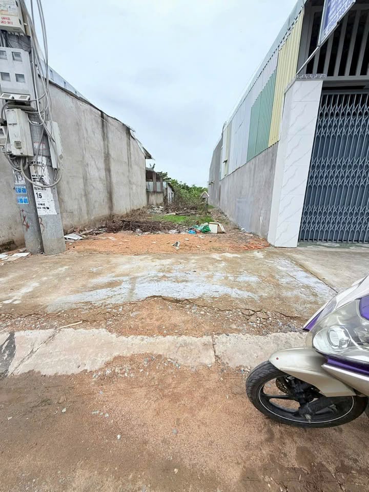 Nhà mặt tiền Long Bình Thủ Đức 190m² giá 3.1 tỷ - Đầu tư sinh lời ngay!