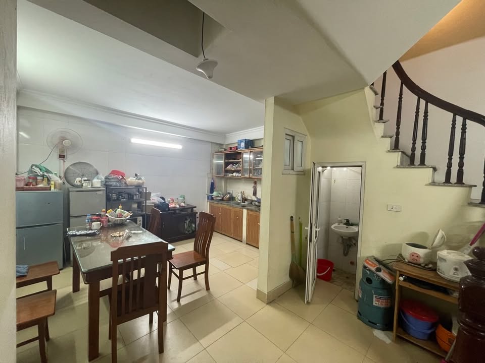 Nhà ở Hồ Tùng Mậu, Nam Từ Liêm 45m² giá 9.1 tỷ - Đầu tư sinh lời an toàn!