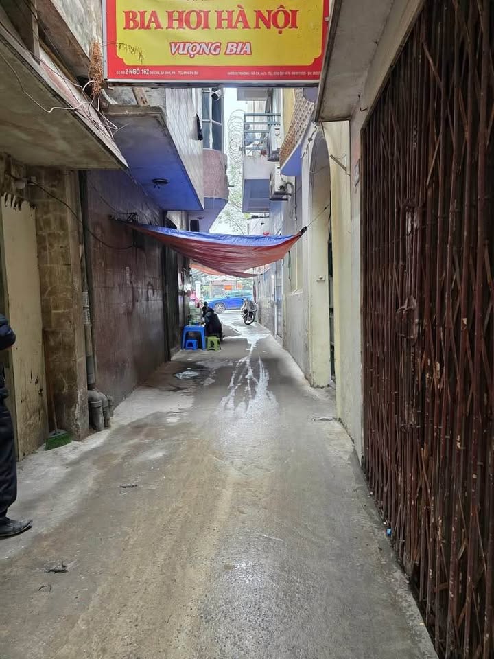 Nhà phố Đội Cấn, Ba Đình 50m² giá 11 tỷ - Sổ đỏ chính chủ, ô tô vào tận nơi!