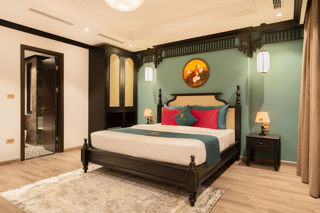 Khách sạn mặt phố Mã Mây, quận Hoàn Kiếm 79m² giá 77.6 tỷ - Kinh doanh đỉnh cao!