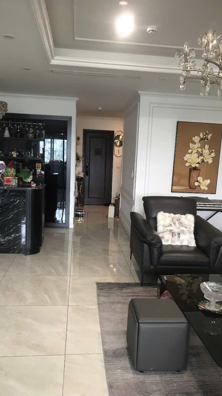 Cho thuê nhà mặt phố Triệu Việt Vương, Quận Hai Bà Trưng 125m² - Địa điểm kinh doanh lý tưởng!