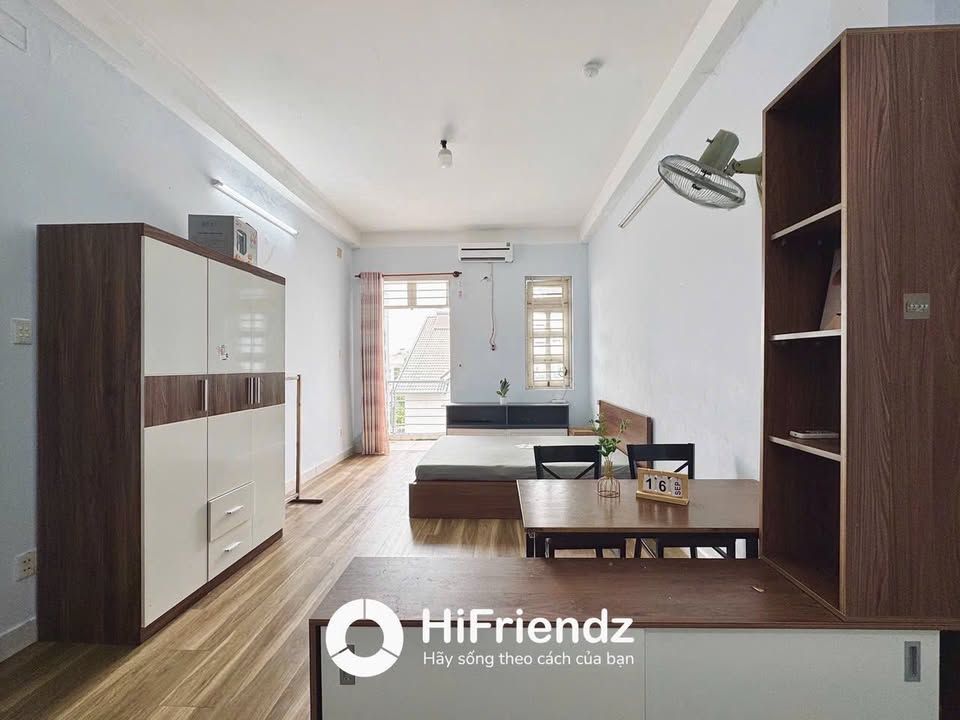 Studio Ban Công Hòa Bình Tân Phú - Giá Thỏa Thuận - Full Nội Thất Sang Trọng
