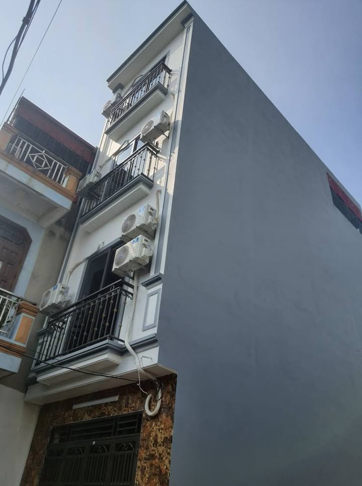 Chung cư mini 39m² Phú Lương giá 6 tỷ - Nhà mới xây, gần chợ và trường học!