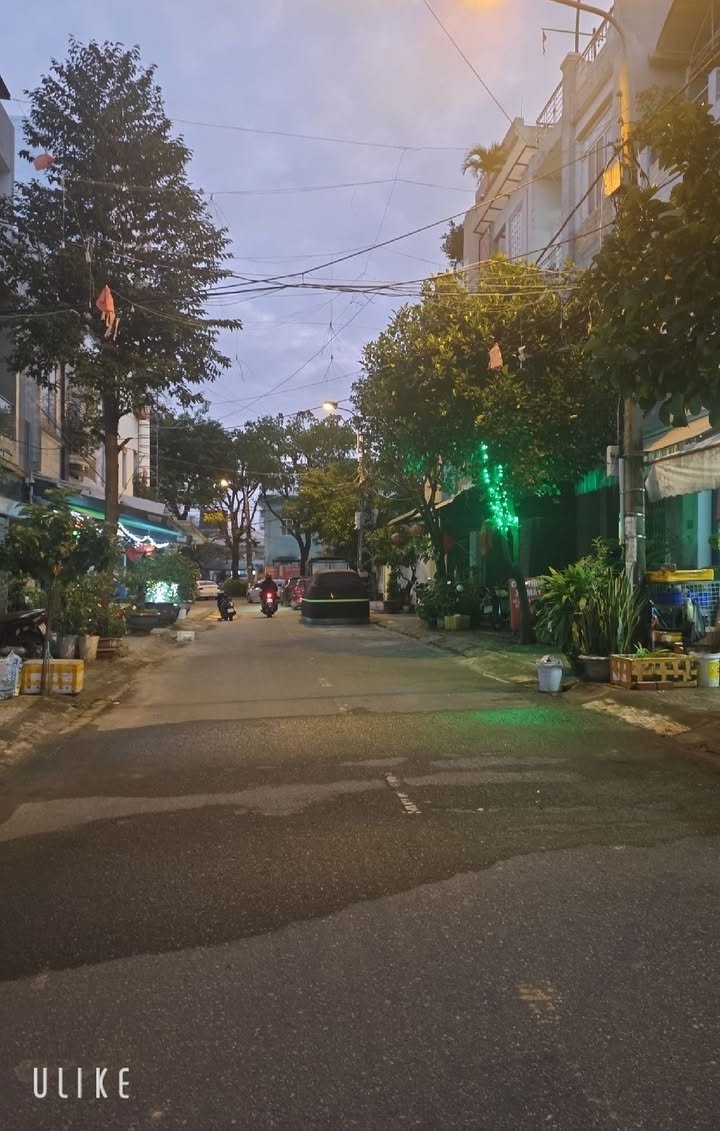 Nhà mặt phố Trần Văn Giáp, Hòa Cường Bắc, 82.5m² - Giá chỉ 9 tỷ, đầu tư sinh lời!