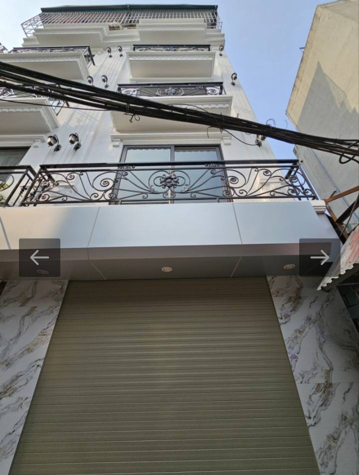 Nhà đẹp Thạch Bàn 35m² giá 6.4 tỷ - Thiết kế hiện đại, ô tô đỗ cửa!