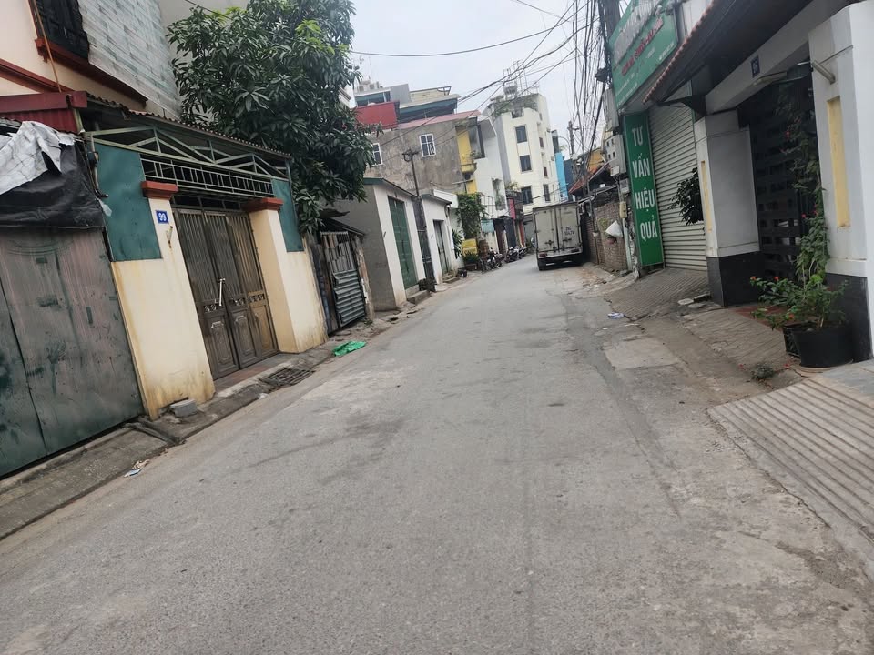 Nhà đẹp Thạch Bàn Long Biên 43m² giá 7.15 tỷ - Sẵn sàng ở ngay!