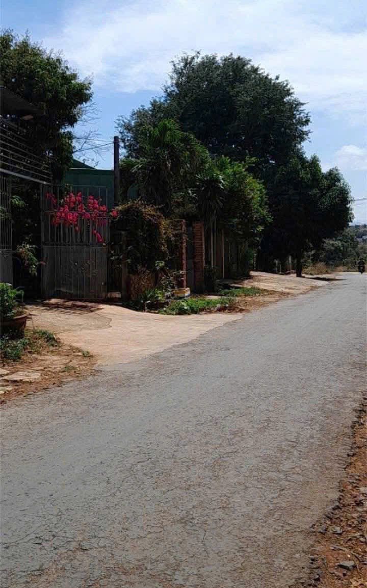 Đất thổ cư Khánh Xuân 160m² giá 1 tỷ - Bán gấp, cơ hội tốt cho gia đình!