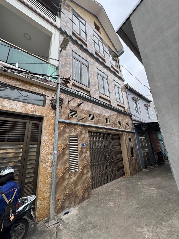 Nhà 3 tầng Yên Thường, Gia Lâm 110m² giá 9.3 tỷ - Đón Tết 2026 ngay!