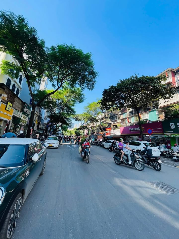 Mặt phố Thái Thịnh Đống Đa 48m² giá 55 tỷ - Cơ hội đầu tư sinh lời ngay!