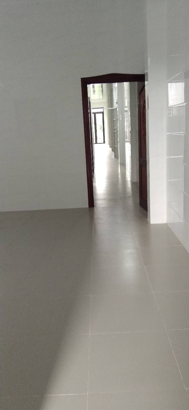 Nhà cho thuê đường Nguyễn Huệ, phường Mỹ Phú, 143m² - Mặt tiền kinh doanh sầm uất!