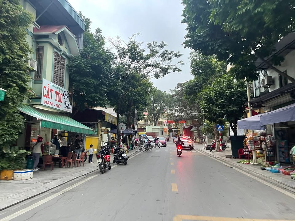 Đất kinh doanh Vĩnh Yên 82m² giá 4 tỷ - Mặt tiền trục chính Đầm Vạc!