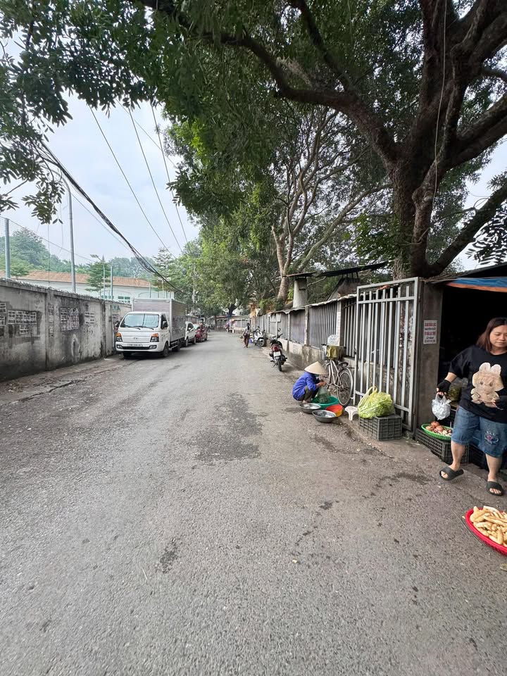 Đất nền Nông Trang Việt Trì 71m² giá 1.8 tỷ - Đường thông ô tô vào thoải mái!