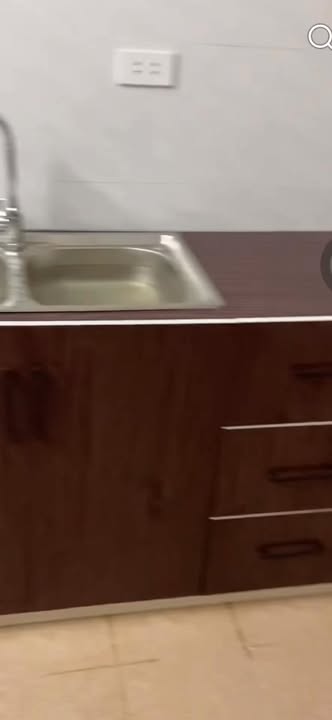 Nhà cho thuê tại ngõ 46 Khương Thượng, Đống Đa - Diện tích 18m², Chỉ 5.5 triệu/tháng!