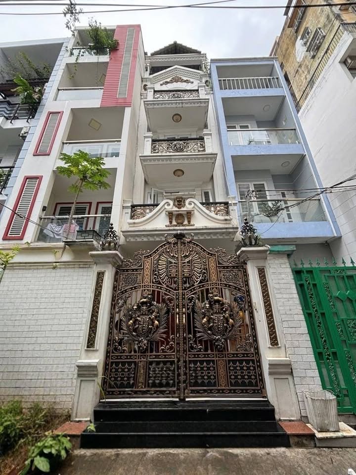 FrontHouse Quận 1 - 85m² - 22 tỷ - Gần phố đi bộ Nguyễn Huệ