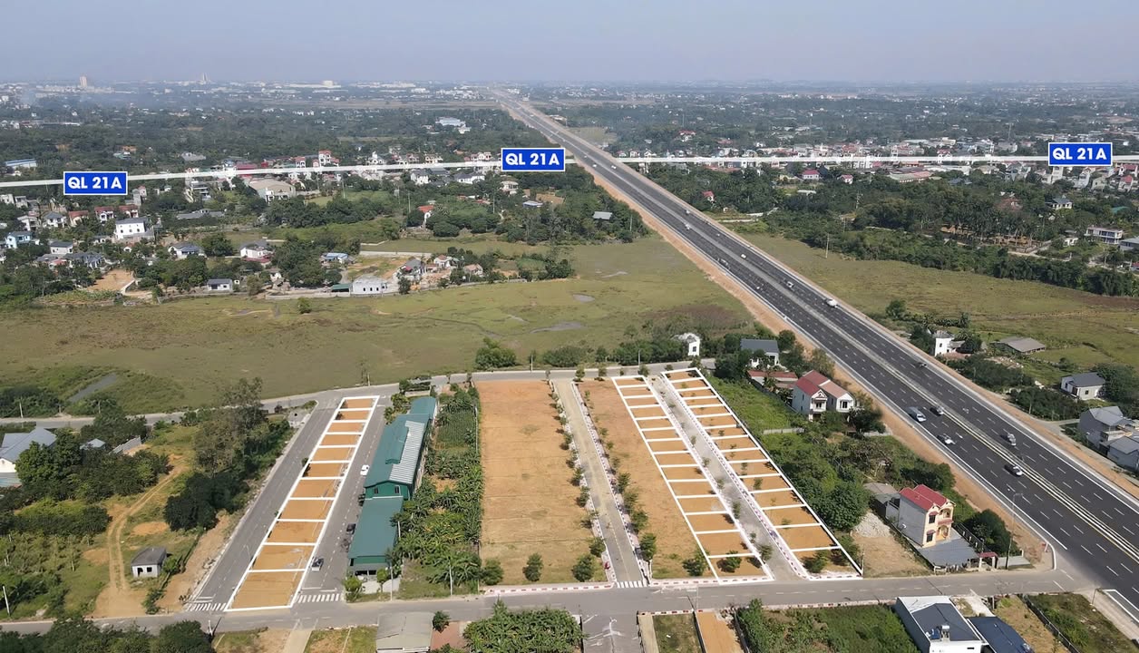 Đất nền Hòa Thạch, Quốc Oai 100m² giá 3.1 tỷ - Cơ hội đầu tư tuyệt vời!