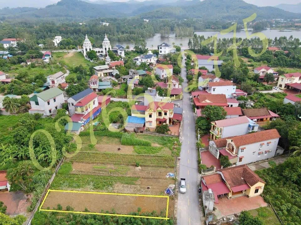 Đất nghỉ dưỡng Xuân Hoà, Phúc Yên 230m² giá 15 triệu - Sổ đỏ chính chủ, tiềm năng tăng giá cao!