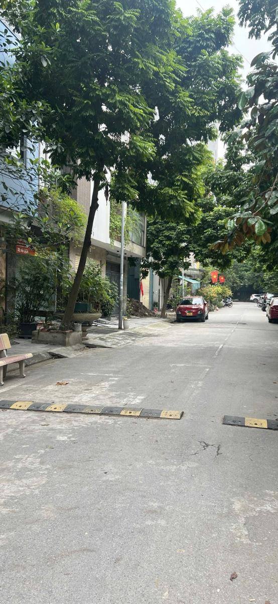 Đất Tái định cư Triều Khúc 60m² giá 20 tỷ - Cơ hội hiếm có tại Hà Nội!