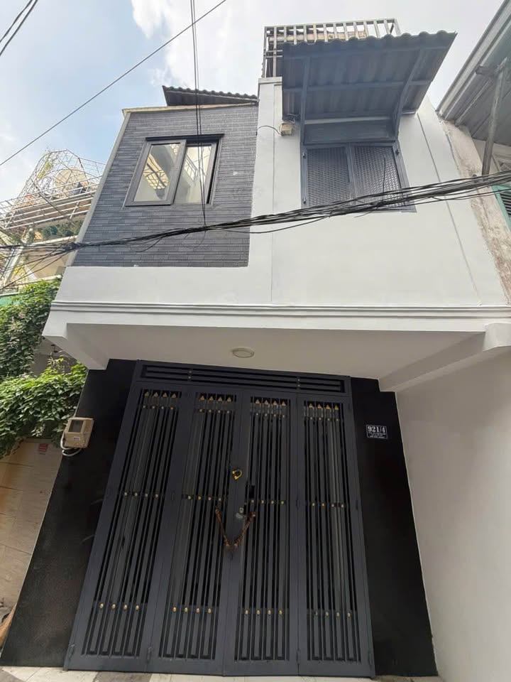 Nhà phố Gò Vấp 22m² giá 4.2 tỷ - Trung tâm, sổ hồng chính chủ!