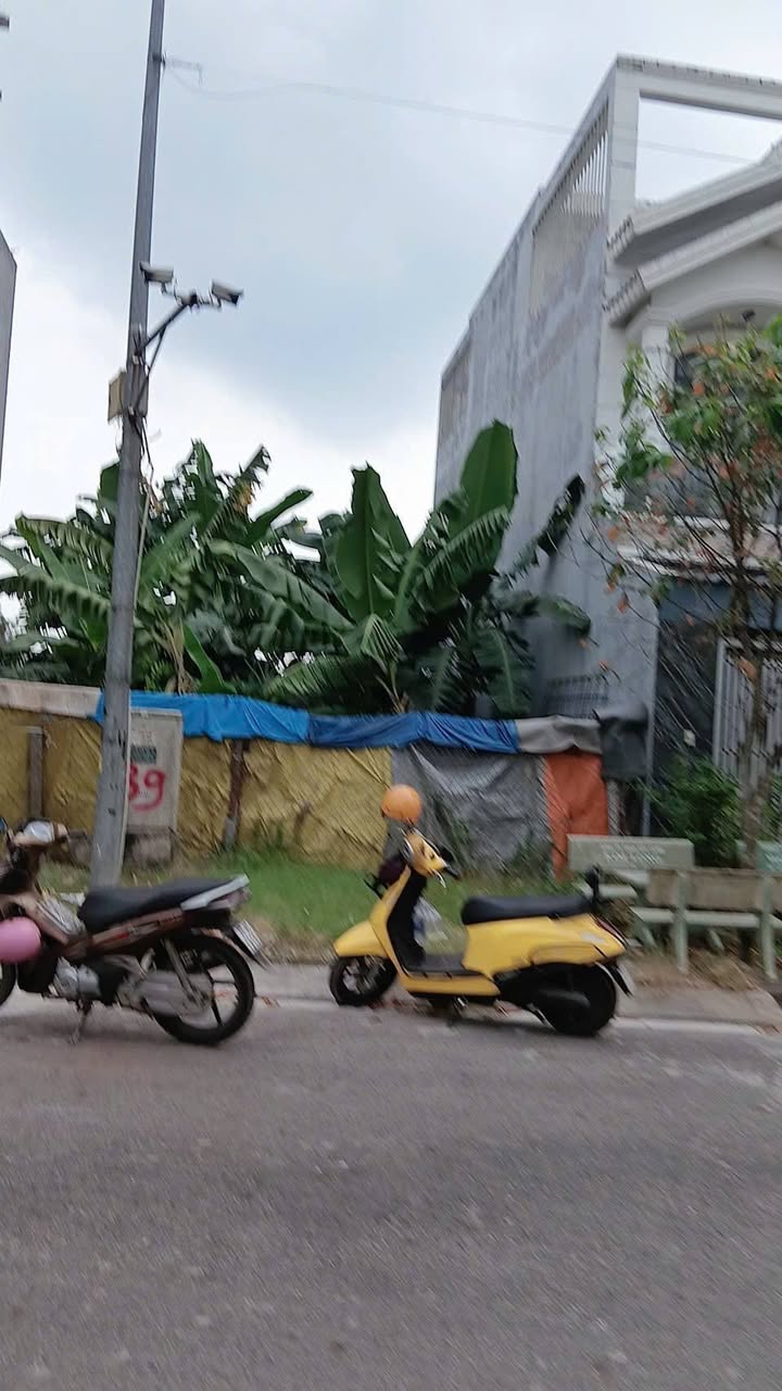 Đất Phạm Văn Hai, Tân Tạo 85m² giá 4.4 tỷ - Sổ hồng riêng, đường rộng thoáng mát!