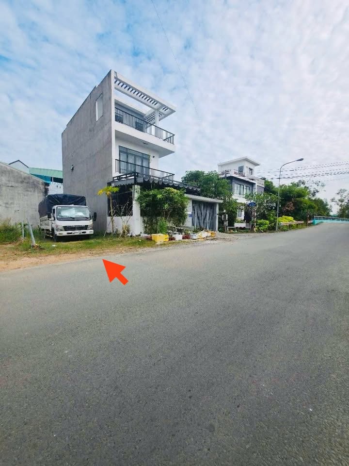 Nhà mặt tiền đường Nguyễn Văn Lộng, 81m² giá 4.15 tỷ - Đối diện mầm non Hoa Tường Vy!